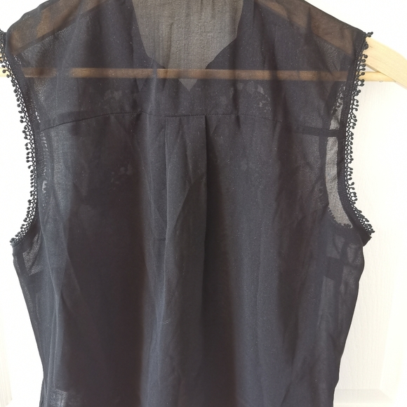 Costa Blanca sleeveless top - Picture 4 of 4